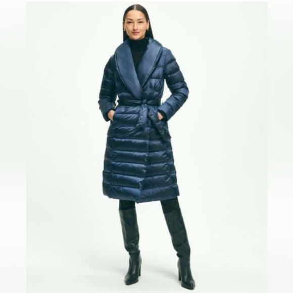 Brooks Brothers Down Water-Resistant Belted Puffer Coat in Navy NWT Sold Out - Picture 1 of 8
